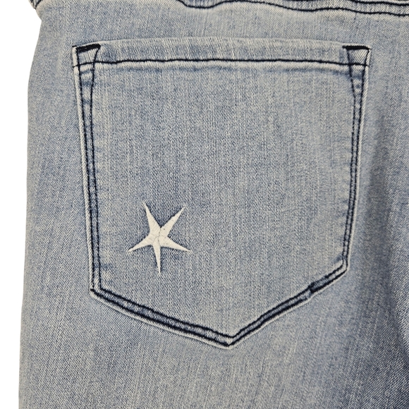 NYDJ Marilyn Ankle Jeans Star Embroidered Lift Tuck High Rise Denim 18W - Picture 5 of 11